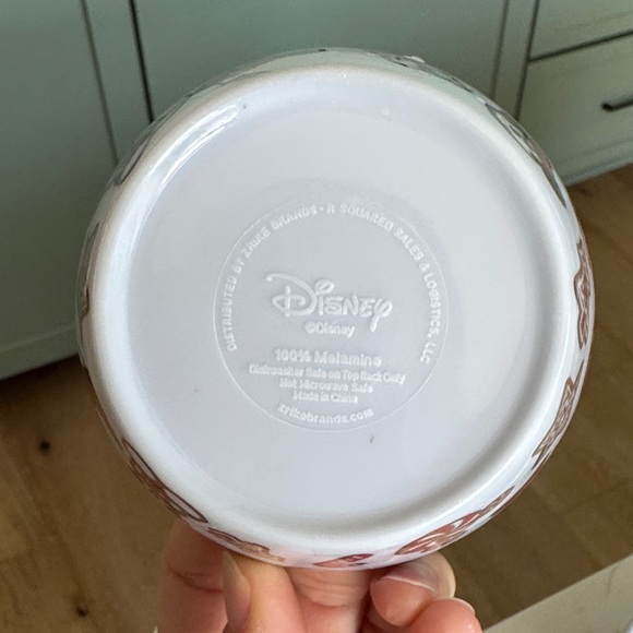 Disney Red and White Mickey Mouse Holiday Bowls - Picture 2 of 4